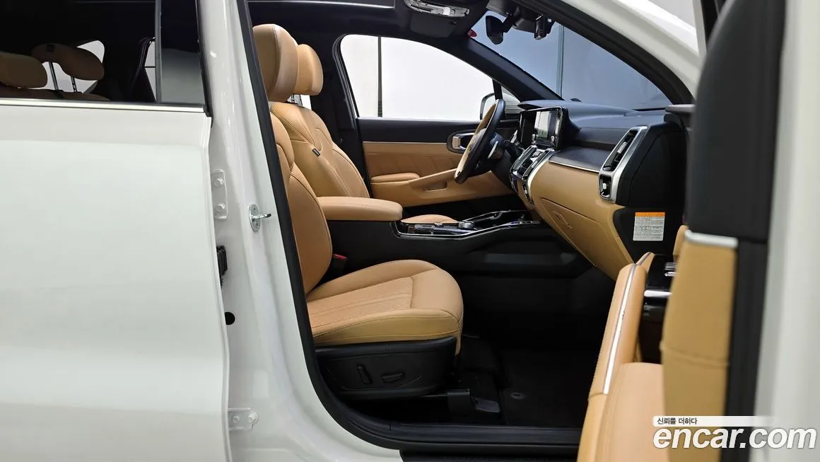 Kia Sorento — фото 10