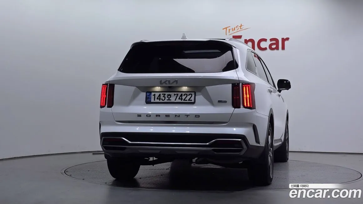 Kia Sorento — фото 4