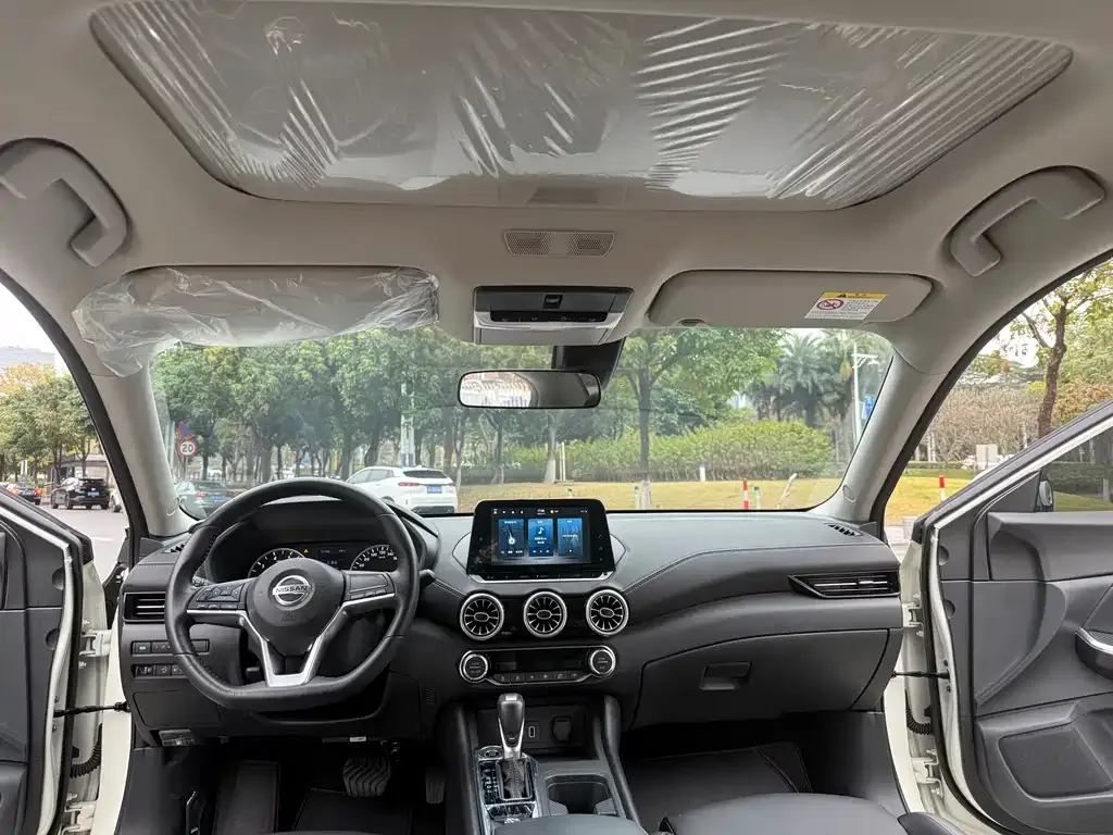 Nissan Sylphy 2023 из CN, фото 10