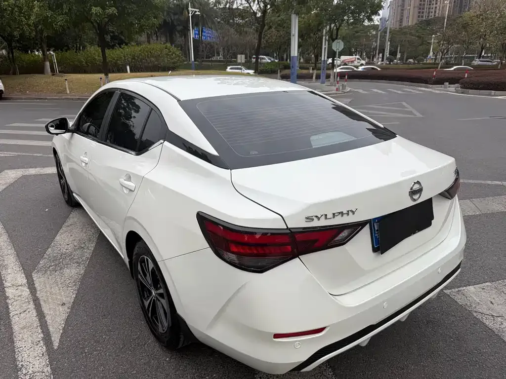 Nissan Sylphy 2023 из CN, фото 4