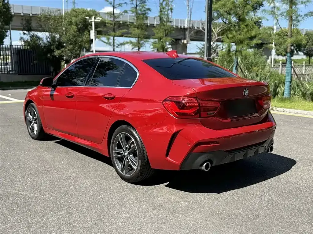 BMW 1 Series 2021 из CN, фото 6