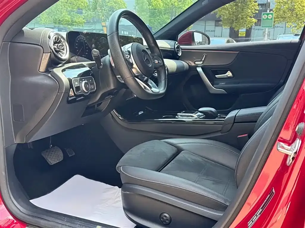 Mercedes-Benz A-Class 2021 из CN, фото 8