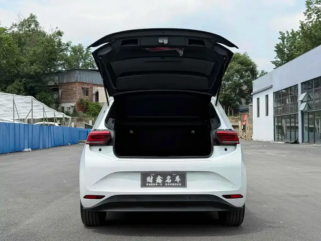 Volkswagen ID.3 2024 из CN, фото 8