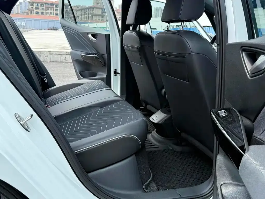 Volkswagen ID.3 2024 из CN, фото 9