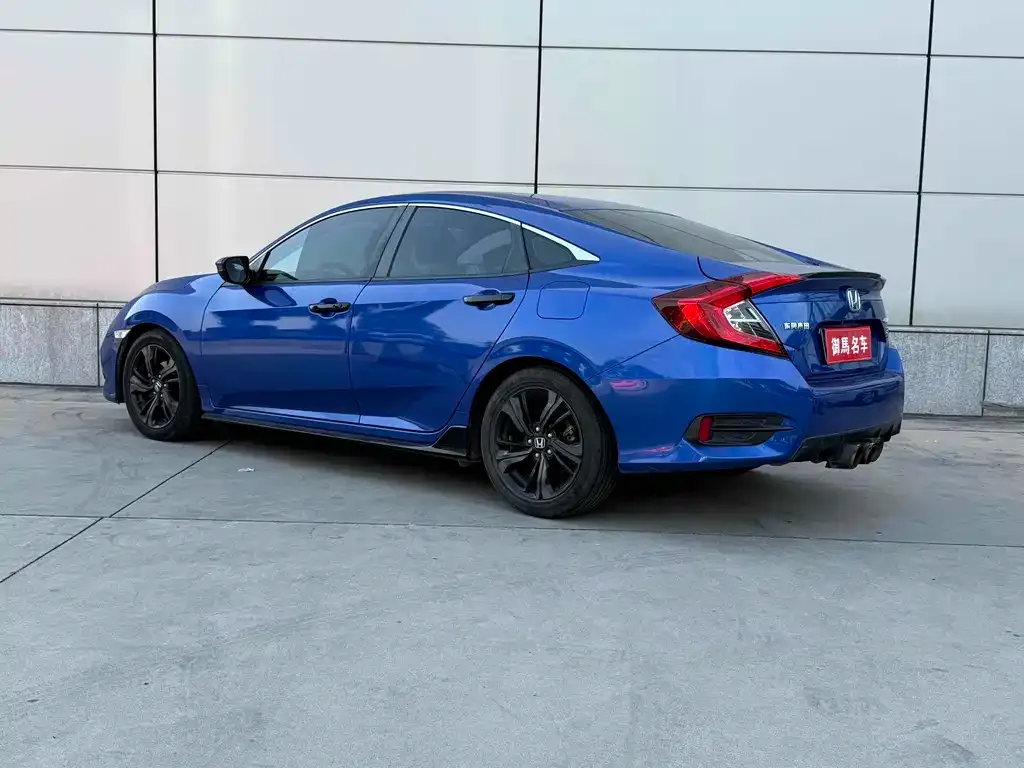 Honda Civic 2022 из CN, фото 4