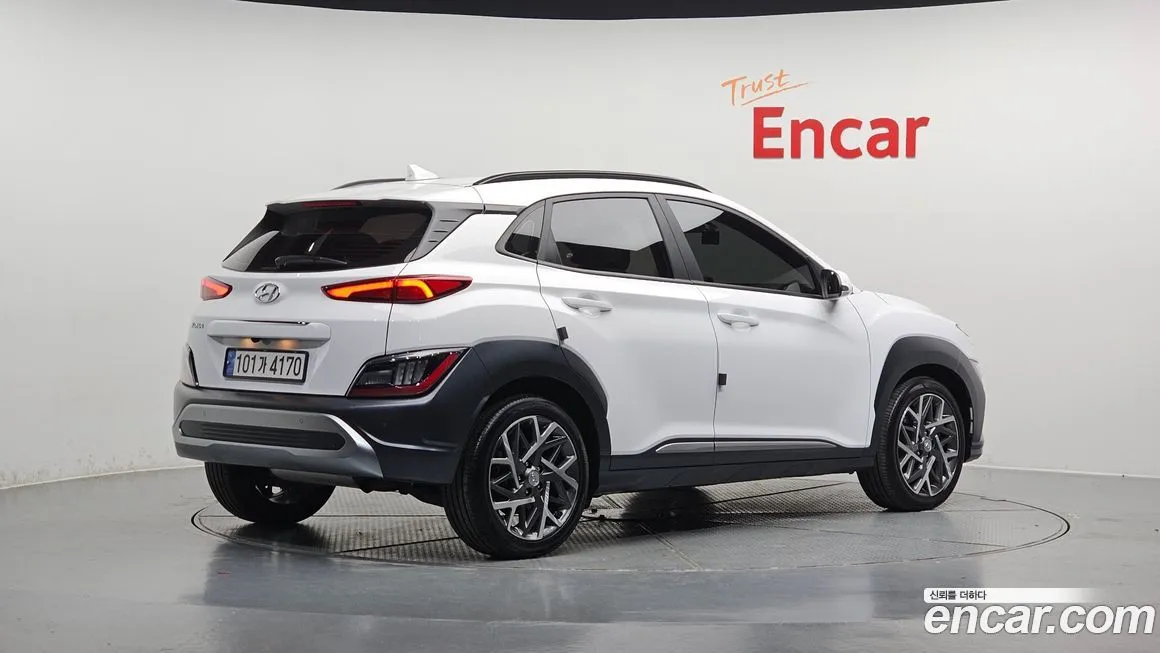 Hyundai Kona — фото 2