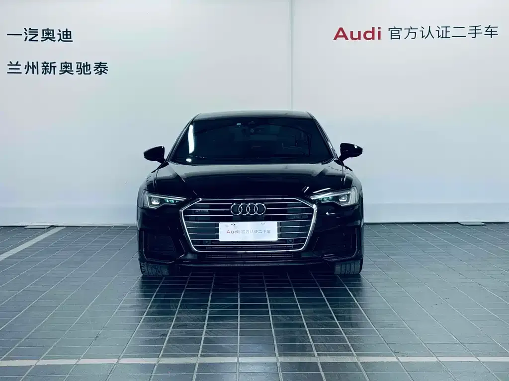 Audi A6L 2022 из CN, фото 2