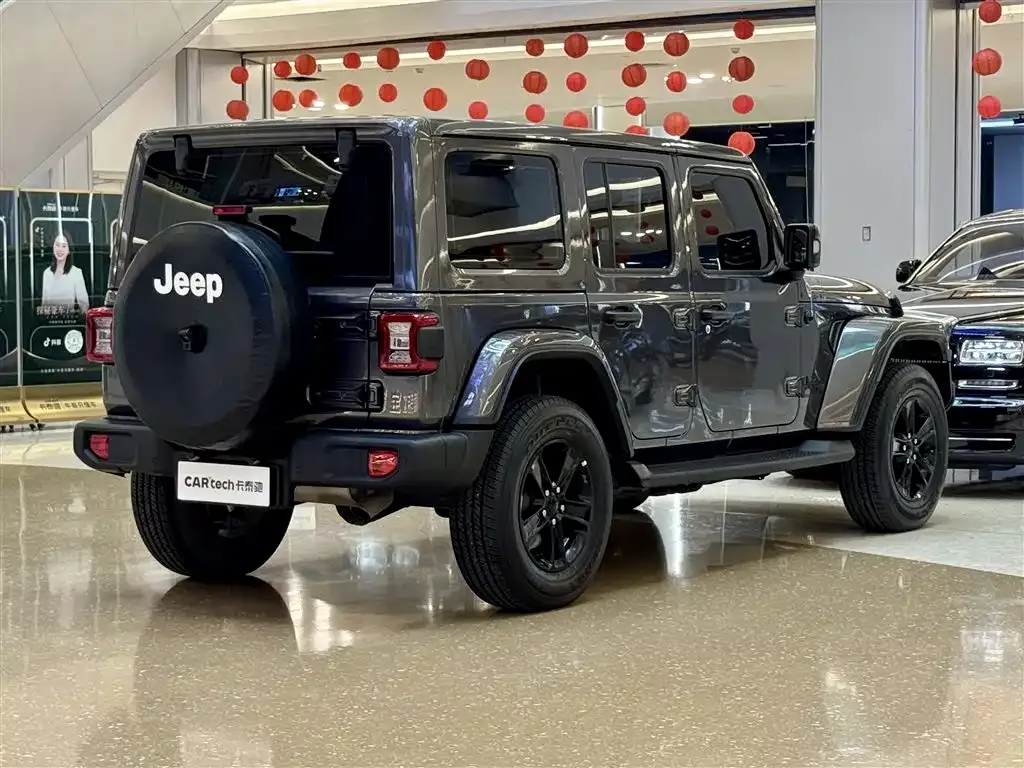Jeep Wrangler 2022 из CN, фото 5