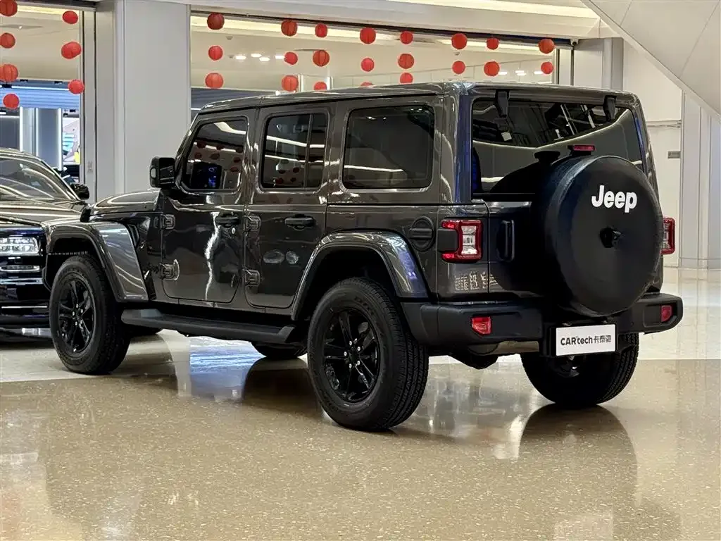 Jeep Wrangler 2022 из CN, фото 7