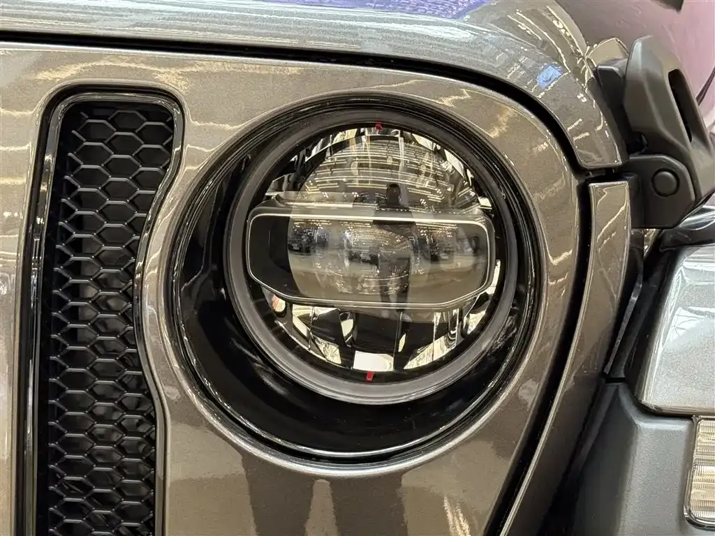 Jeep Wrangler 2022 из CN, фото 9