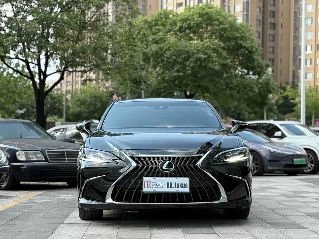 Lexus ES — фото 2
