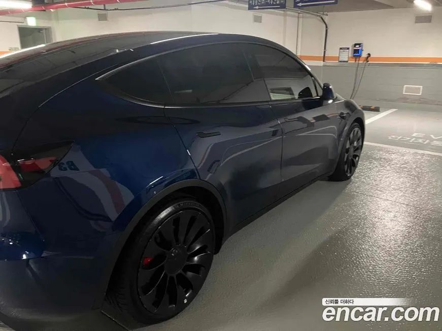 Tesla Model Y 2022 из KR, фото 6