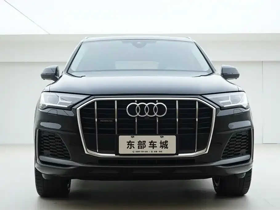 Audi Q7 2022 из CN, фото 2