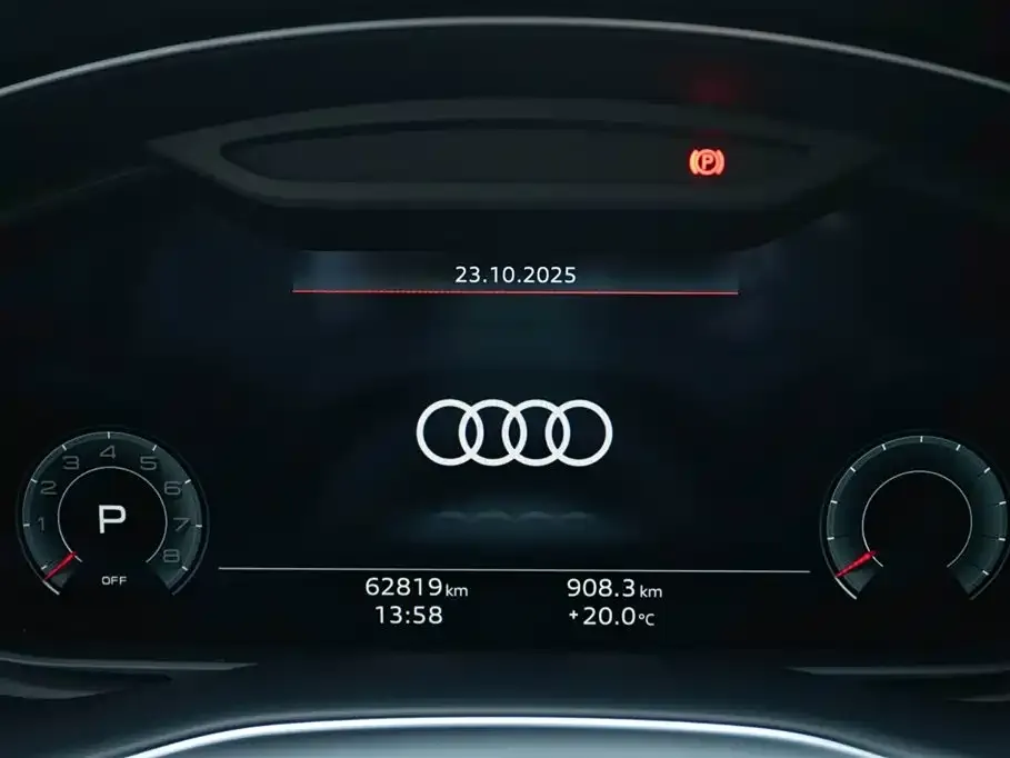 Audi Q7 2022 из CN, фото 8
