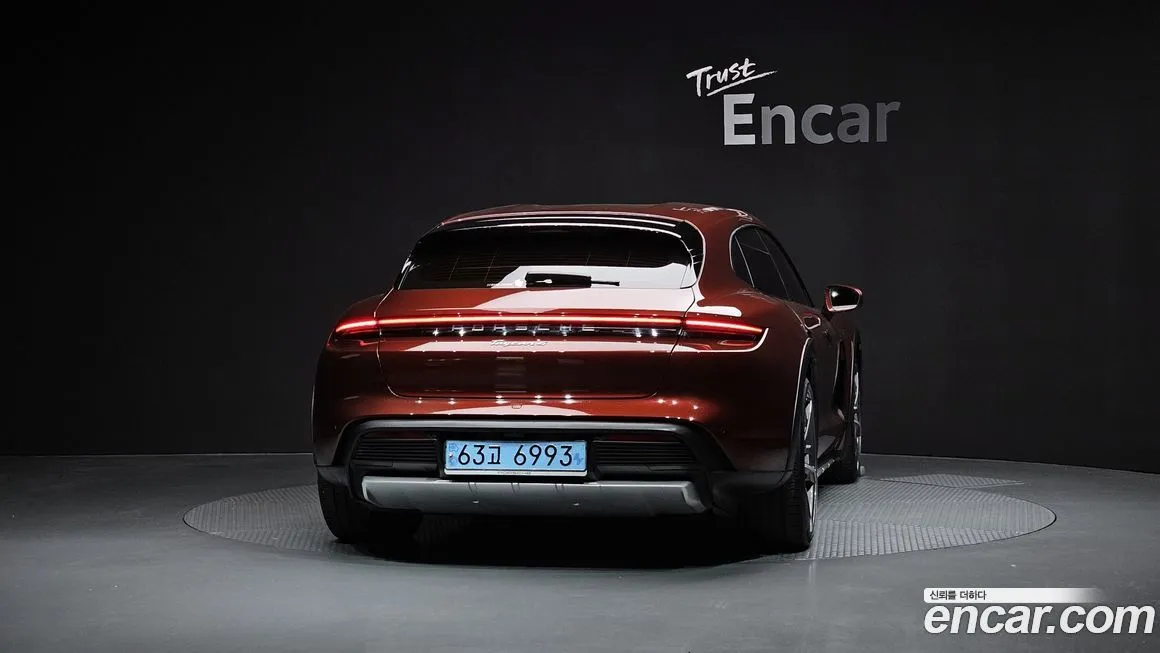 Porsche Taycan 2022 из KR, фото 4