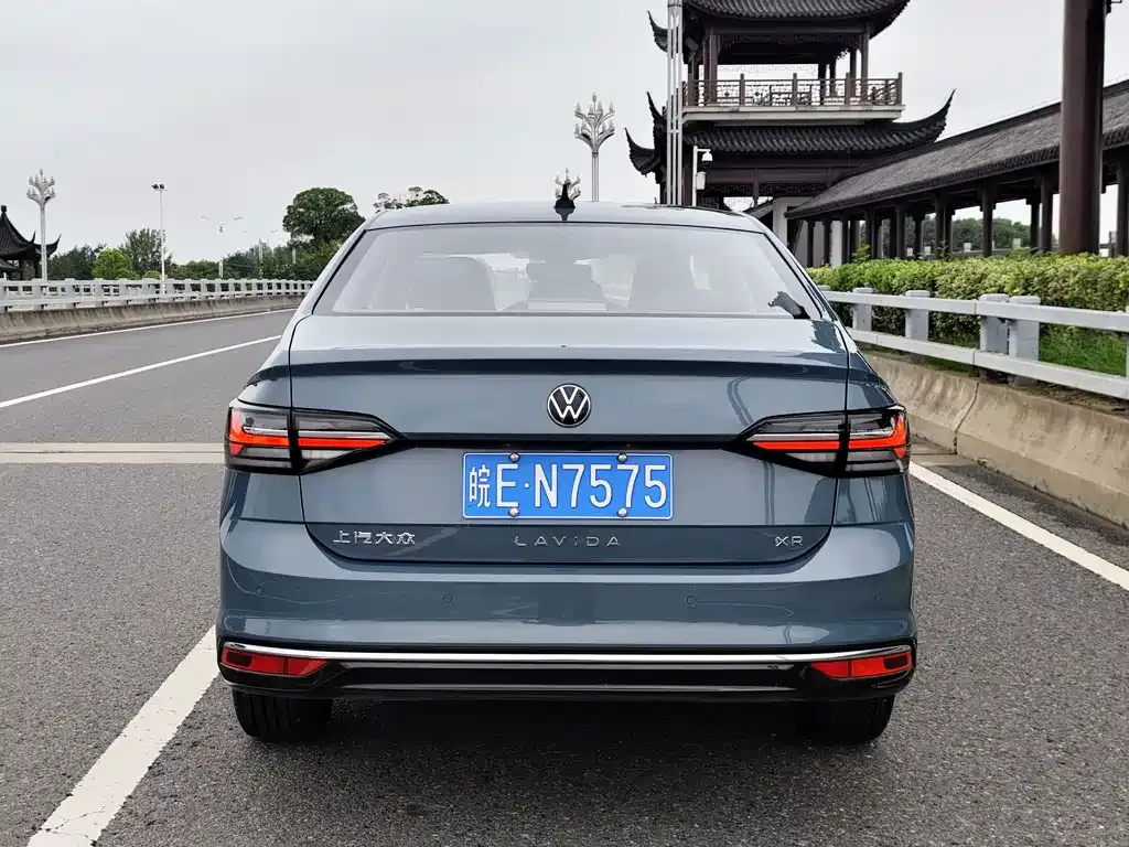 Volkswagen Lavida 2023 из CN, фото 7