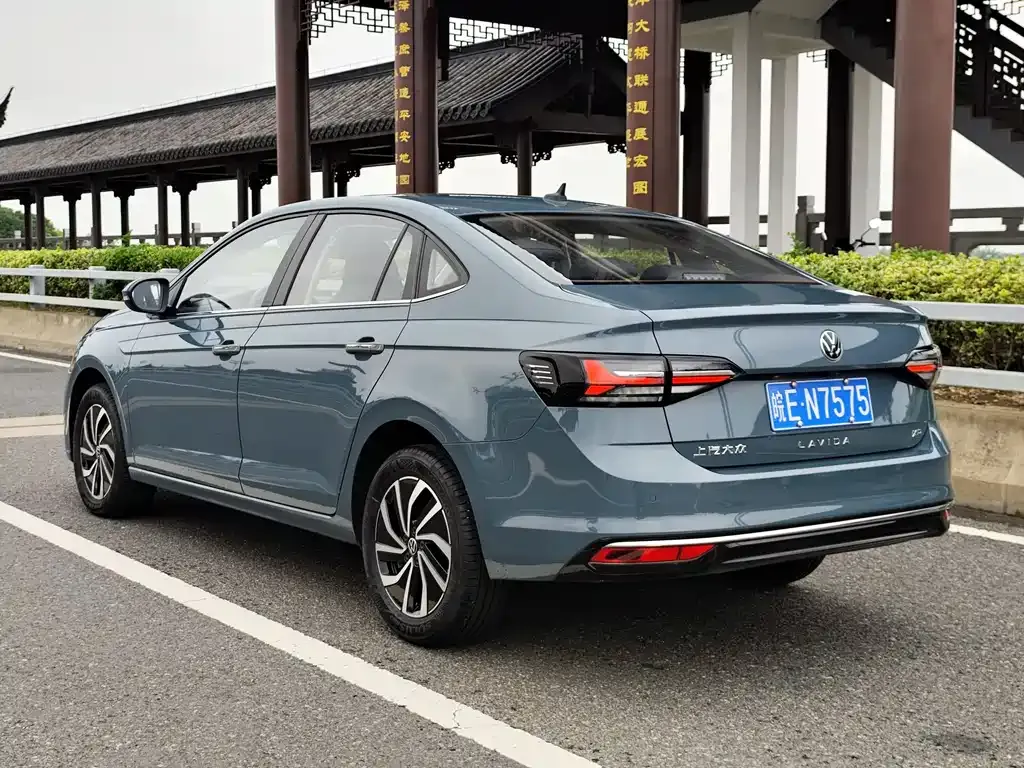 Volkswagen Lavida 2023 из CN, фото 8