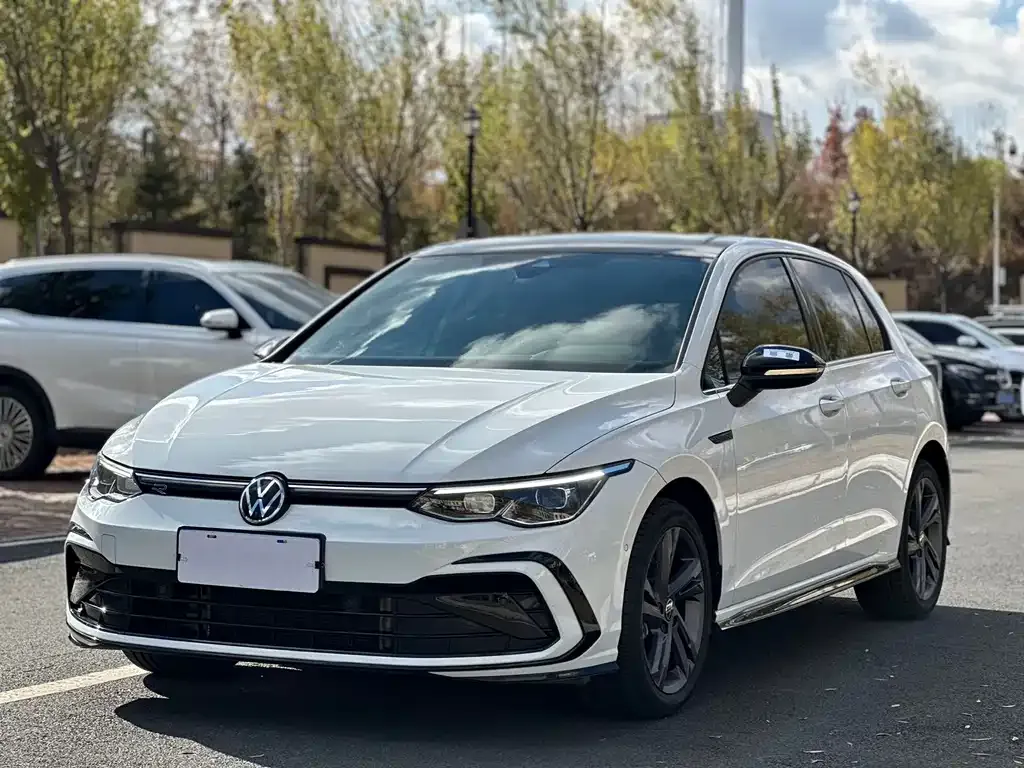 Volkswagen Golf 2021 из CN, фото 1