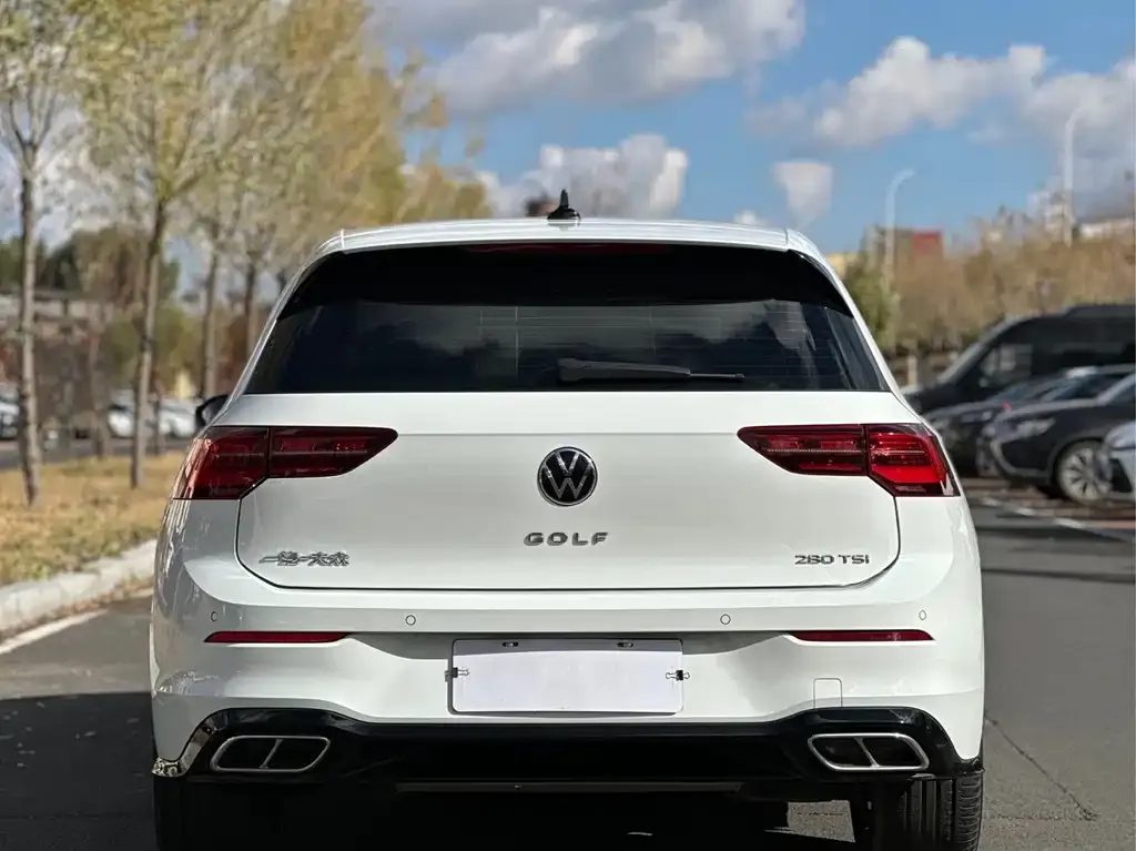 Volkswagen Golf 2021 из CN, фото 8