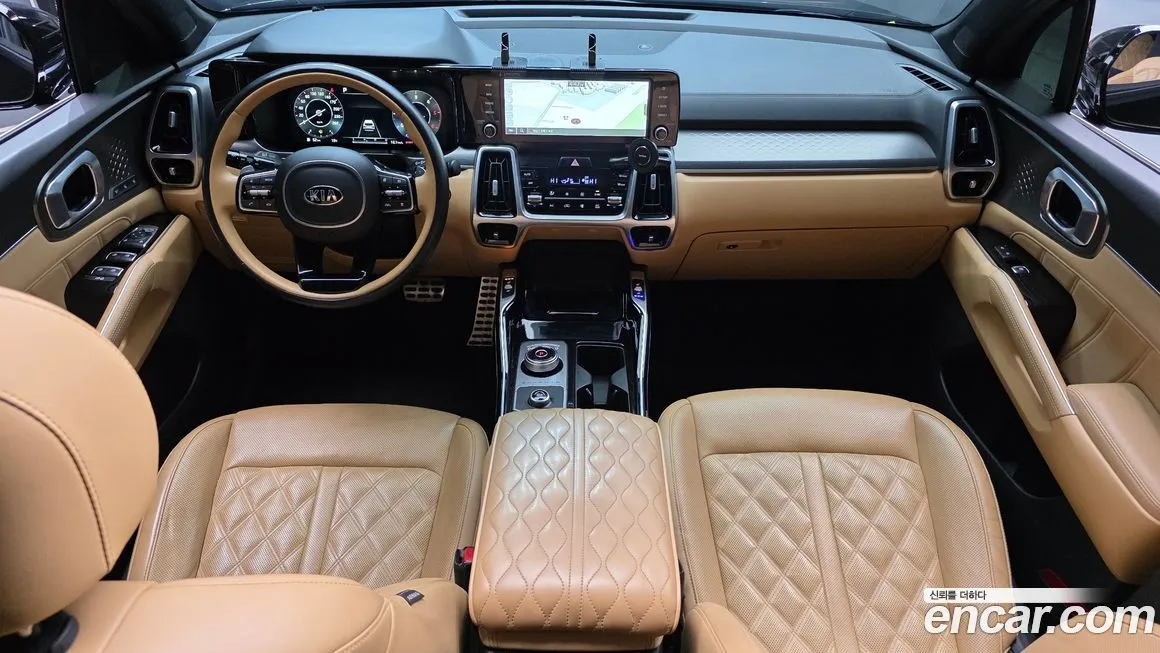 Kia Sorento — фото 7