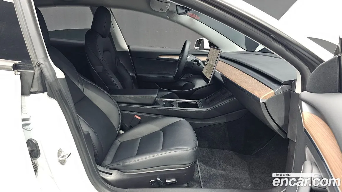 Tesla Model 3 2021 из KR, фото 10