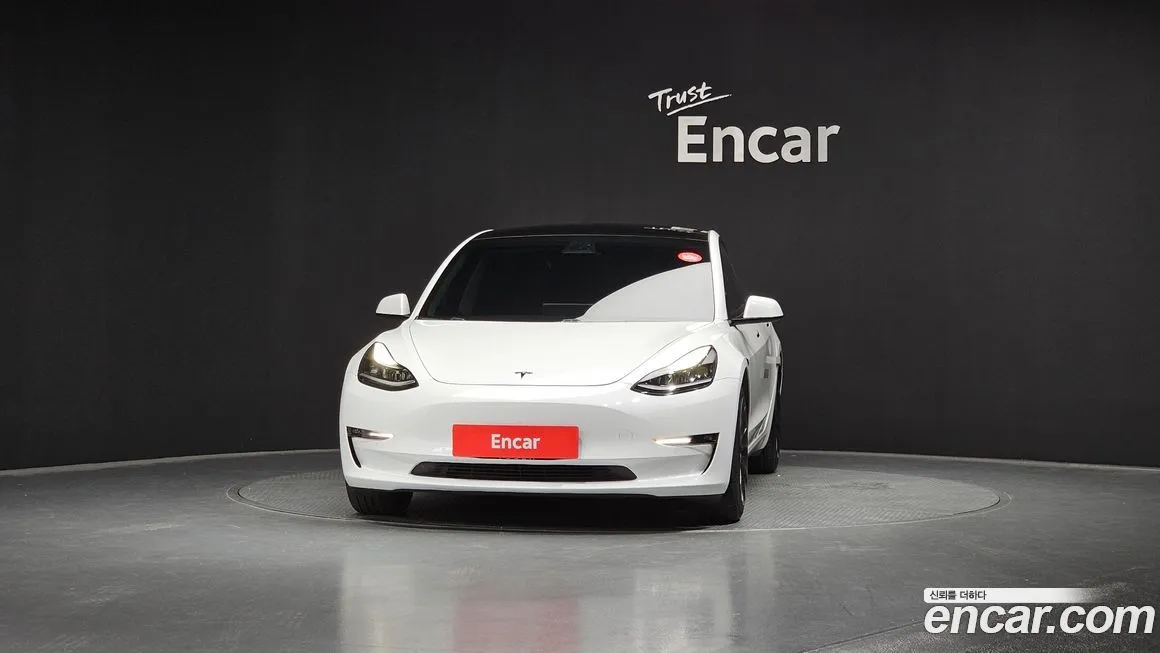 Tesla Model 3 2021 из KR, фото 3