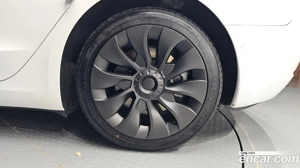 Tesla Model 3 2021 из KR, фото 5