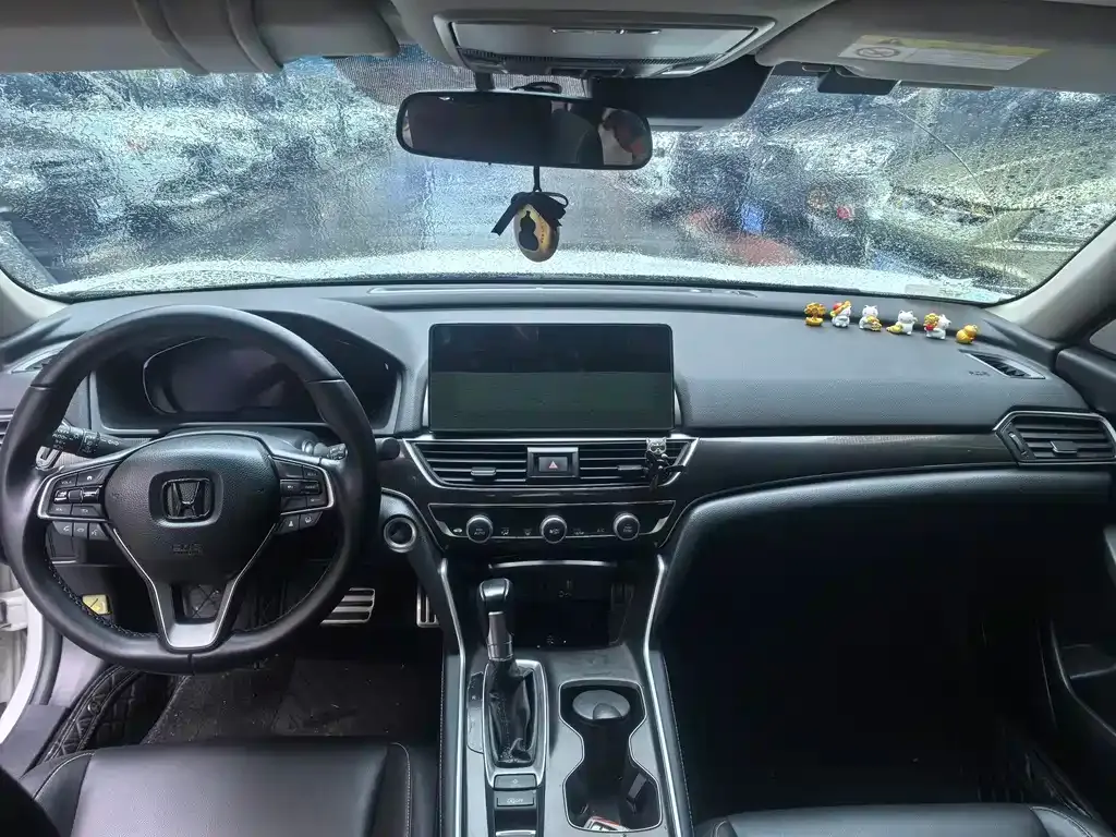 Honda Accord — фото 6