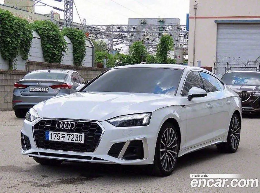 Audi A5 2023 из KR, фото 2