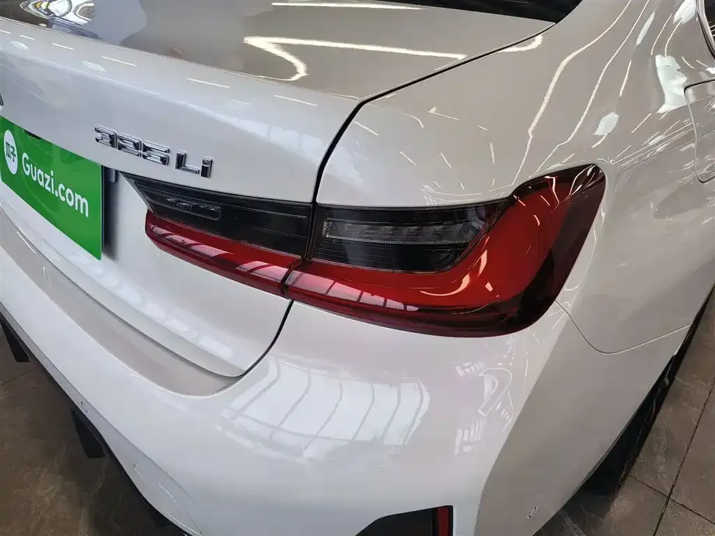 BMW 3 Series 2024 из CN, фото 8