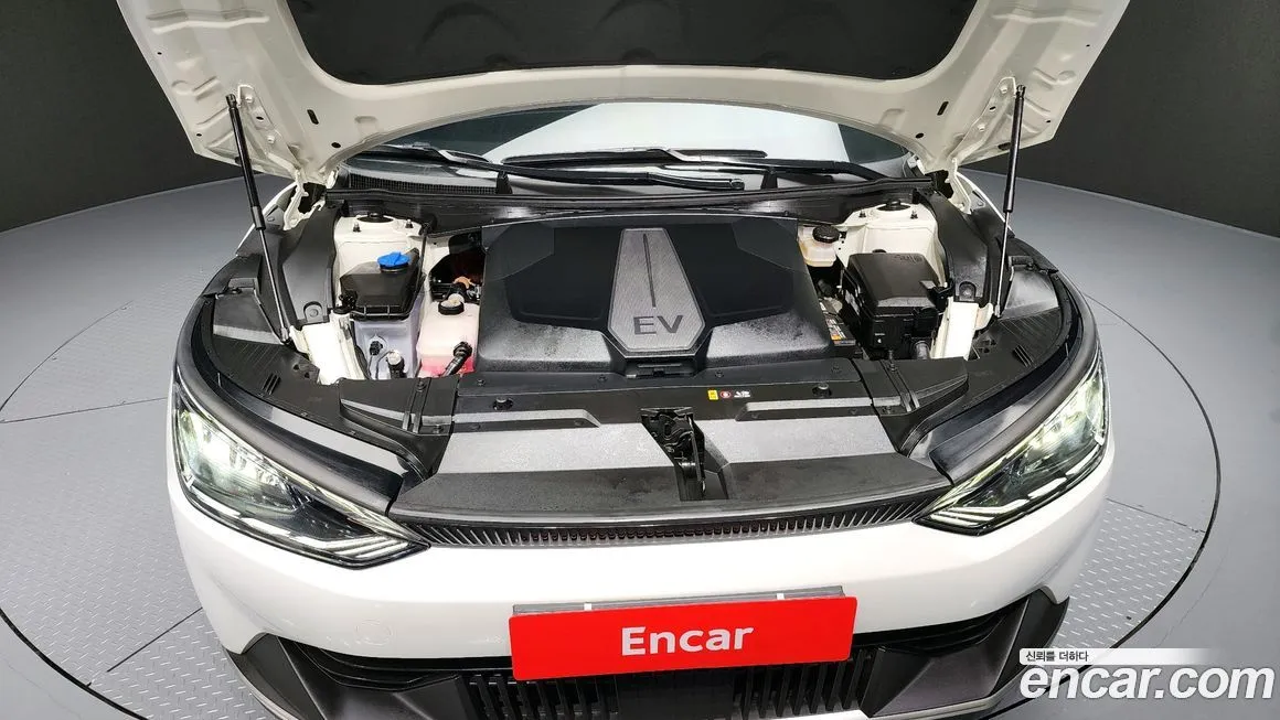 Kia EV6 — фото 6