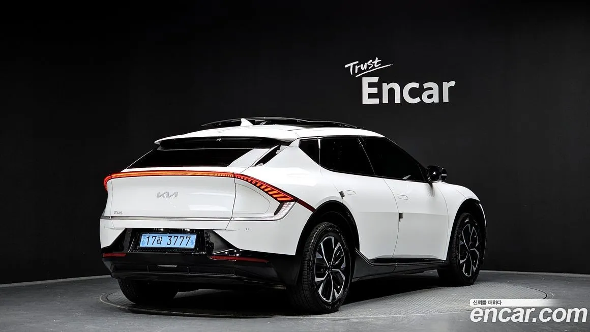 Kia EV6 — фото 2