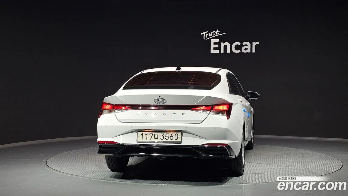 Hyundai AVANTE — фото 4