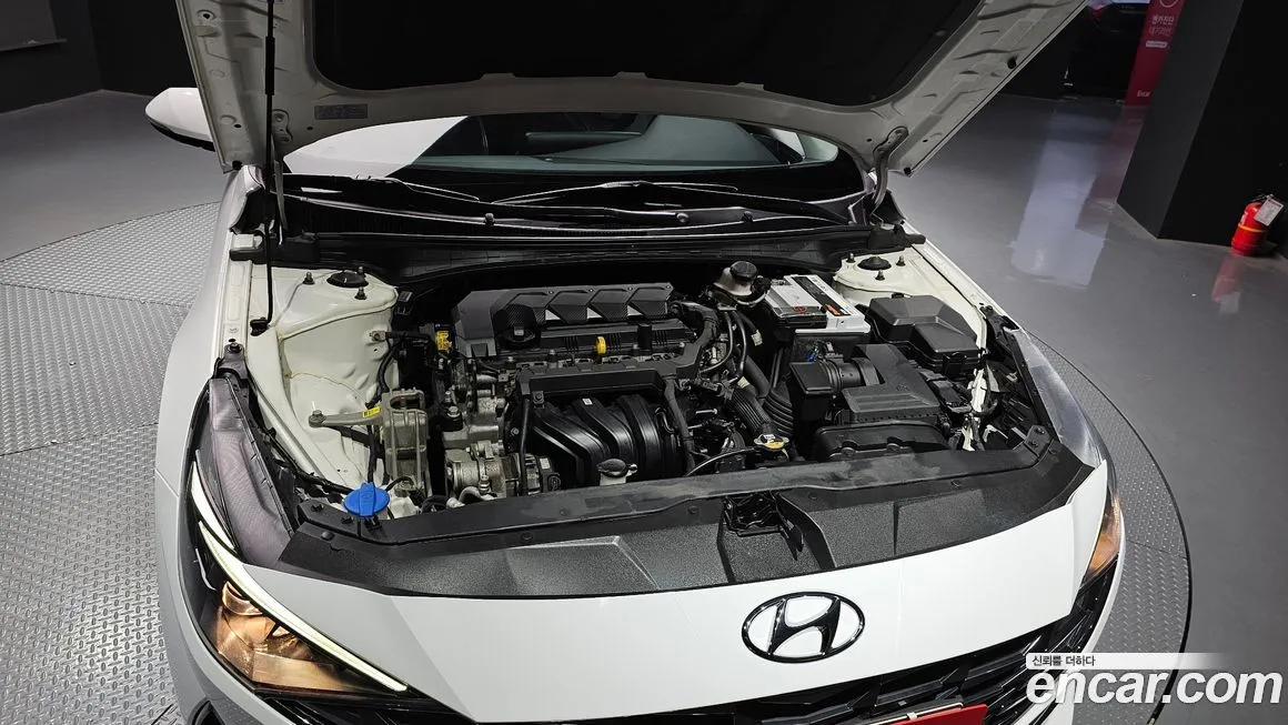 Hyundai AVANTE — фото 6