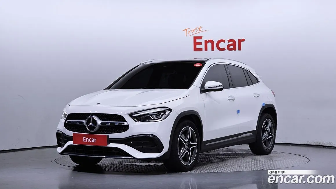 Mercedes-Benz GLA-Class