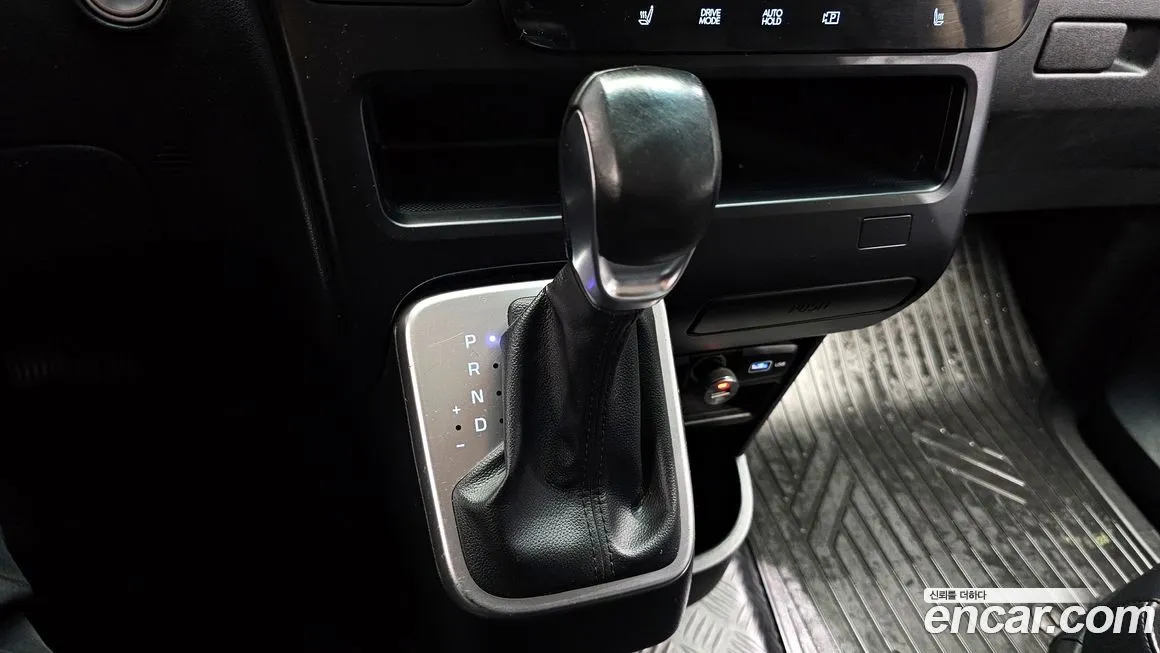 Hyundai Staria — фото 9