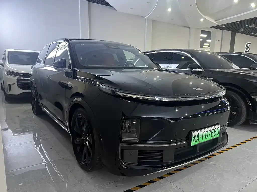 Li Auto L8 2023 из CN, фото 3