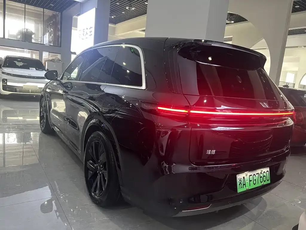 Li Auto L8 2023 из CN, фото 4