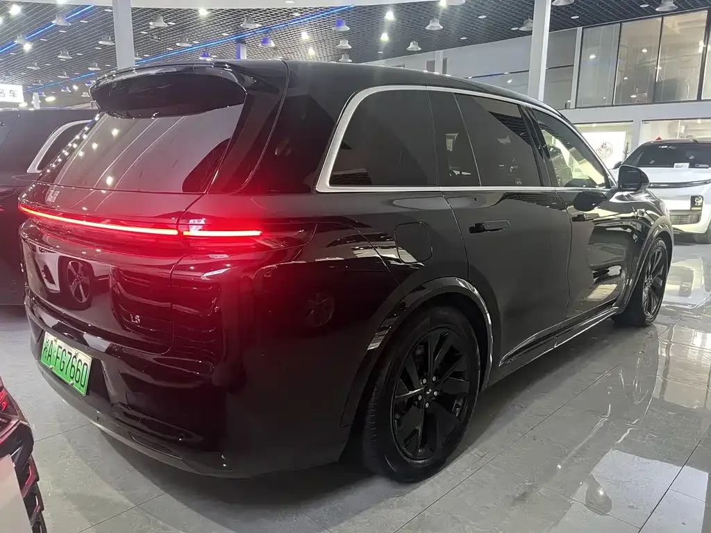 Li Auto L8 2023 из CN, фото 5
