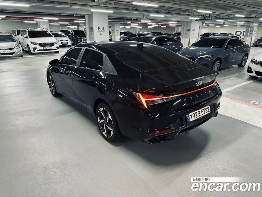 Hyundai AVANTE — фото 5