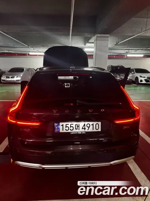 Volvo V90 2023 из KR, фото 2