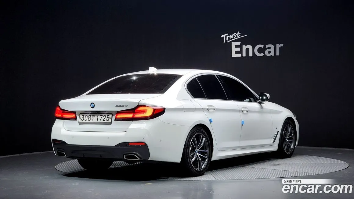 BMW 5-Series 2021 из KR, фото 2