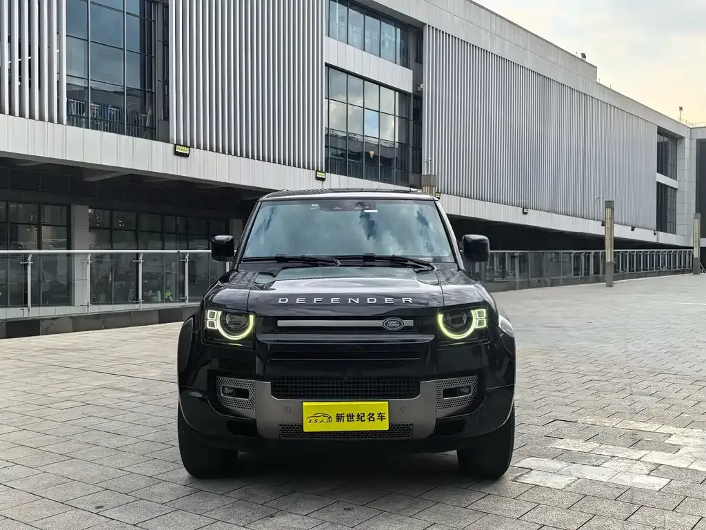 Land Rover Defender — фото 2