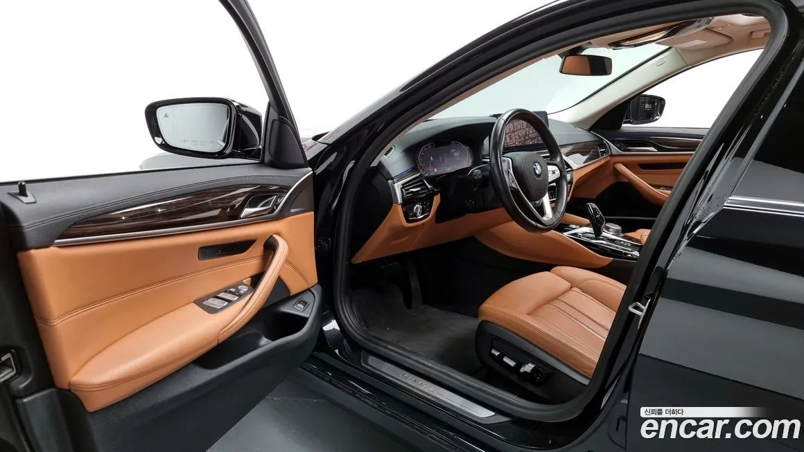 BMW 5-Series 2021 из KR, фото 10
