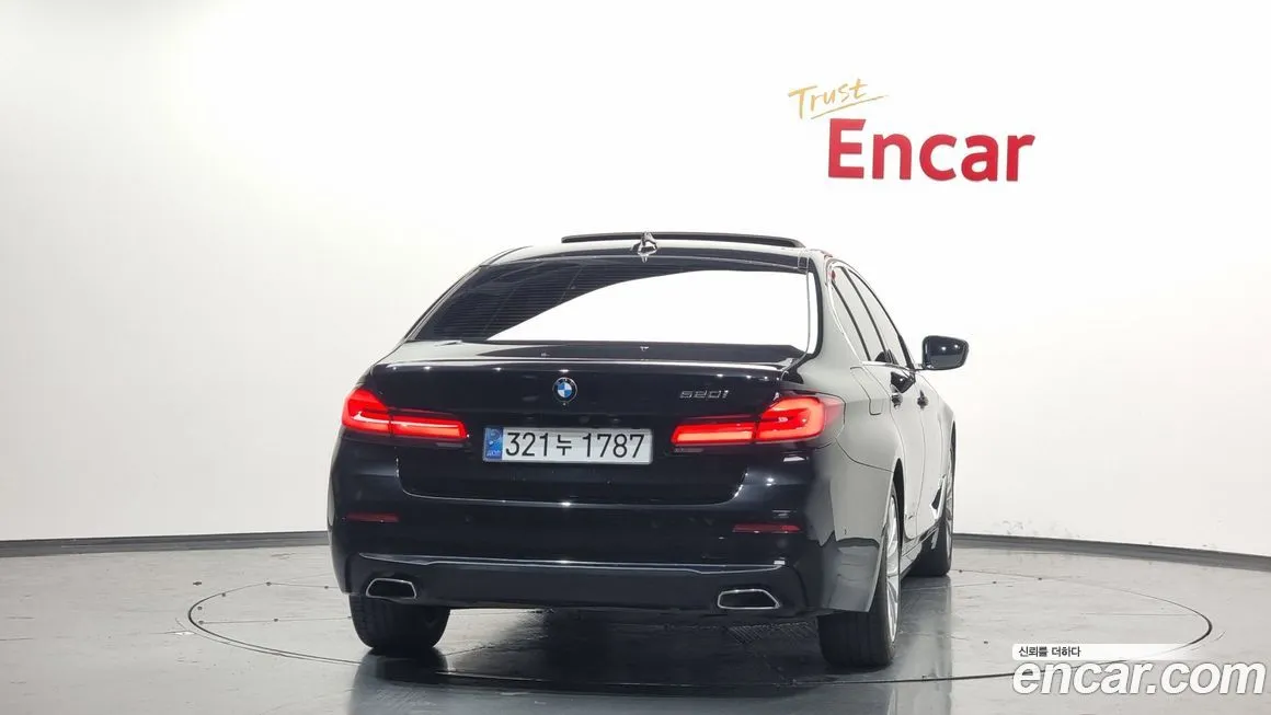 BMW 5-Series 2021 из KR, фото 4