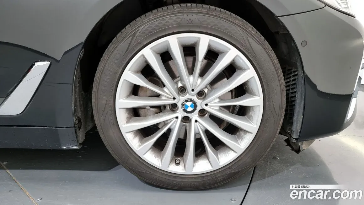 BMW 5-Series 2021 из KR, фото 5