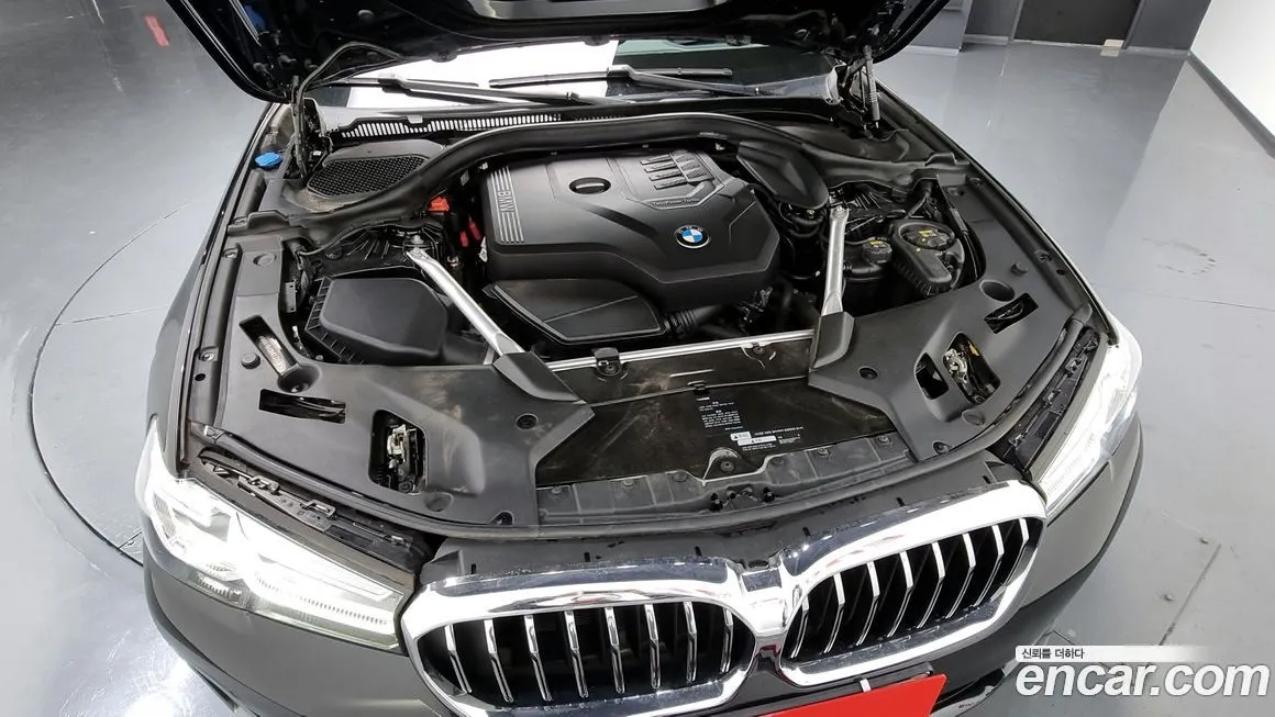 BMW 5-Series 2021 из KR, фото 6