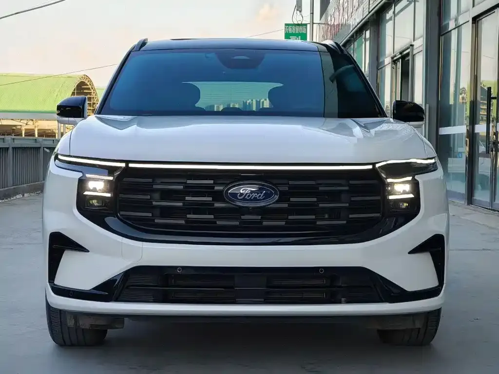 Ford Edge — фото 2