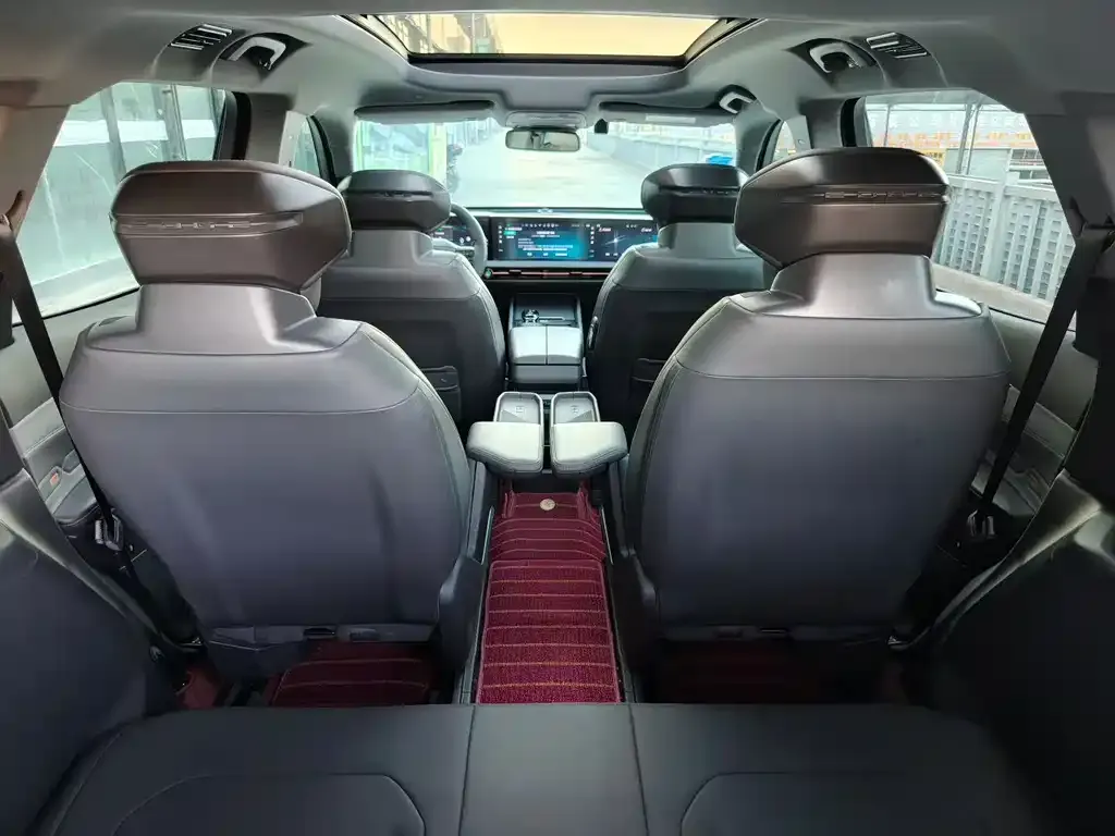 Ford Edge — фото 9