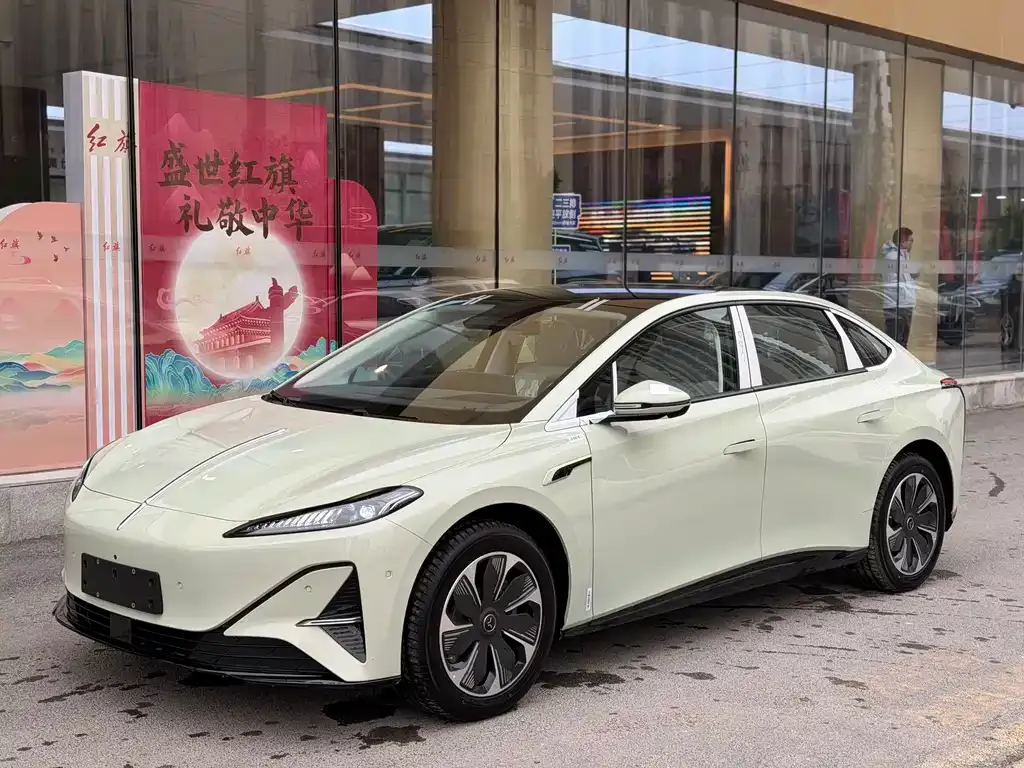 Hongqi Tiangong 05 2025 из CN, фото 1
